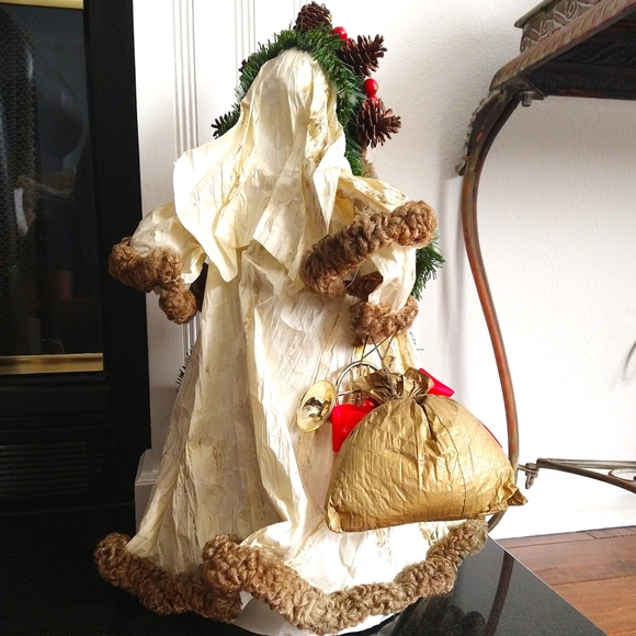 Vintage 23"' tall Gold & Cream Victorian/Old World Santa Tree Topper - Picture 4 of 7